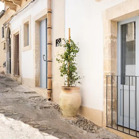 Othila Apartment Noto
